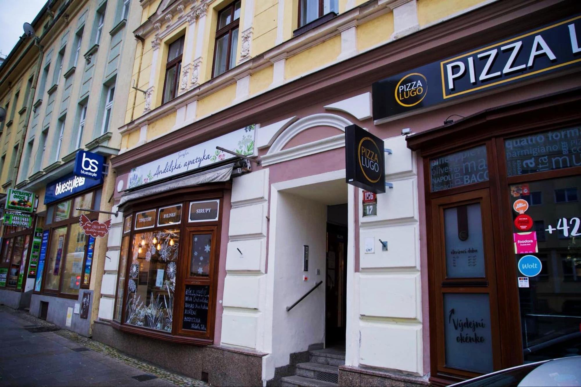 Family Apartment Kv Karlovy Vary Ngoại thất bức ảnh