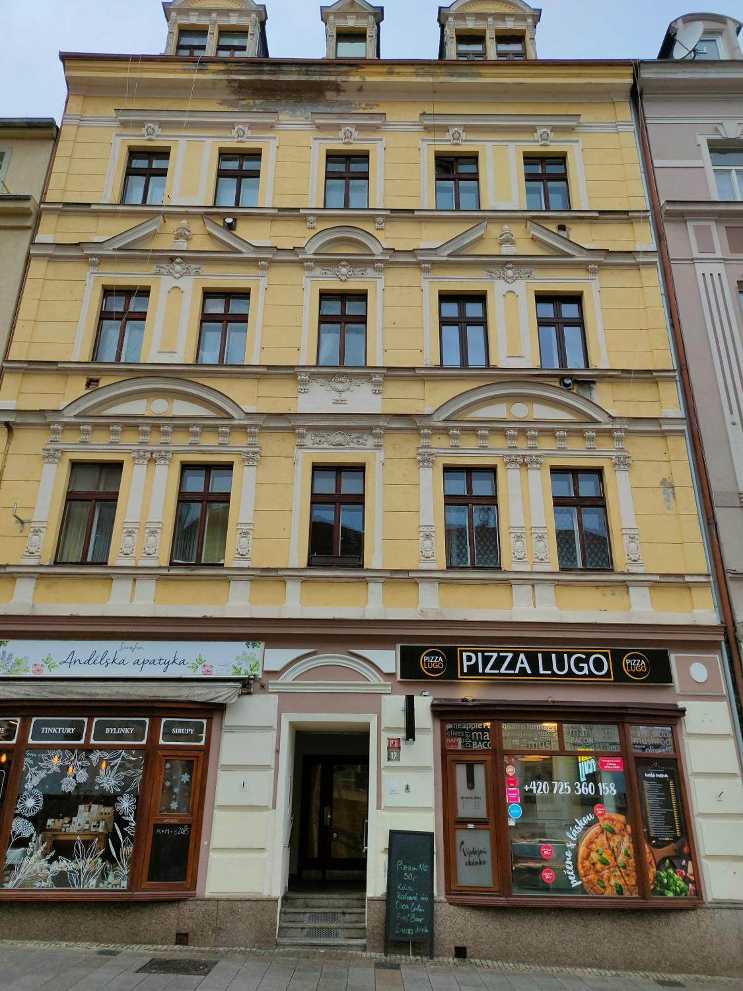 Family Apartment Kv Karlovy Vary Ngoại thất bức ảnh